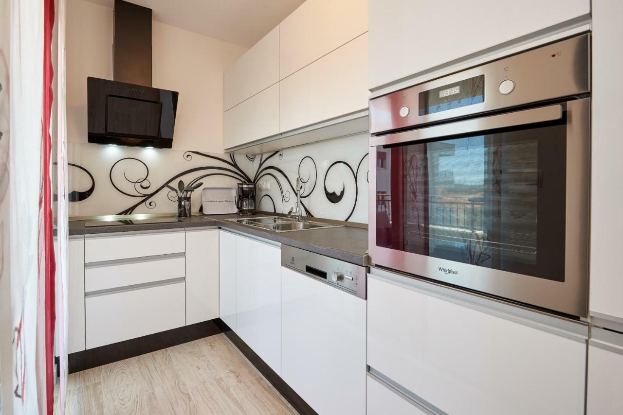 Apartman Jakov Apartment Трогир Екстериор снимка